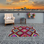 Vintage Denizli Kilim - 4.07x4.59 ft