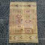 Vintage Handwoven Kilim - 3.08x4.46 ft - Image 2