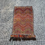 Vintage Kilim Rug - 2.79x4.00 ft - Image 2