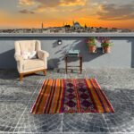 Vintage Kilim Rug - 4.10x4.10 ft