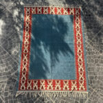 Vintage Kilim Rug - 4.07x5.51 ft - Image 2