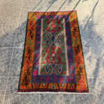 Vintage Kilim Rug – 4.07x6.07 ft - Image 2