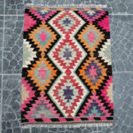 Vintage Handwoven Denizli Kilim  2.79x3.74 - Image 2