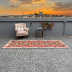 Vintage Handwoven Kilim from Denizli Comb Motif 3.44x9.38ft